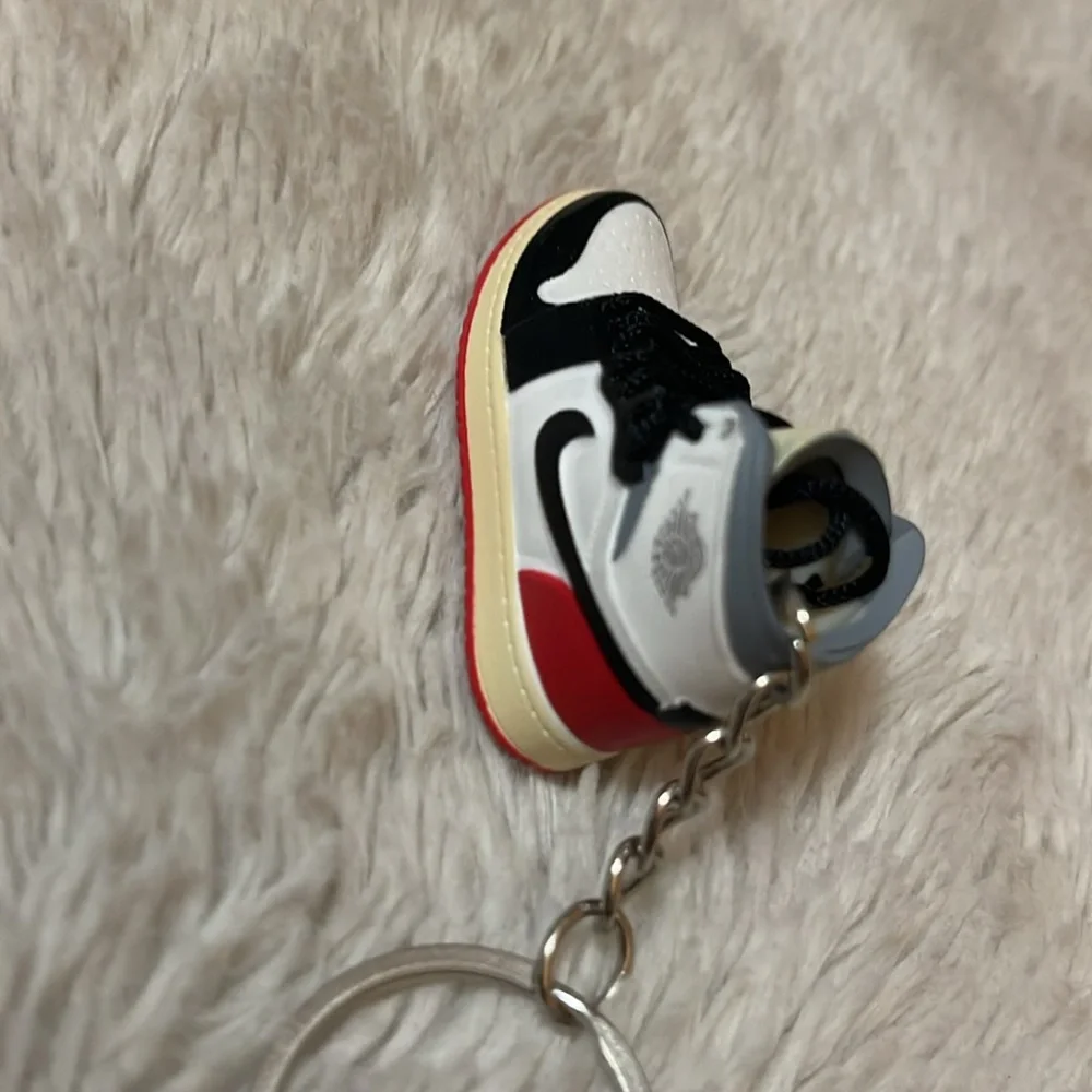 AJ 1 Retro High - Union-Black Toe” Keychain